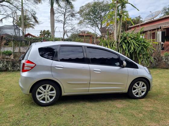 HONDA FIT 1.5 EX 16V FLEX 4P AUTOMÁTICO HONDA FIT 1.5 EX 16V FLEX 4P AUTOMÁTICO